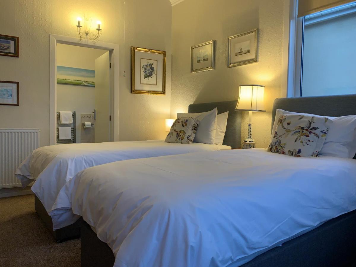Bed and Breakfast The Gaydon Литам-Сент-Эннс Экстерьер фото